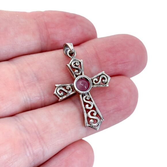 Vintage Sterling Silver 925 Pink Glass Ornate Cross Pendant - Picture 1 of 7